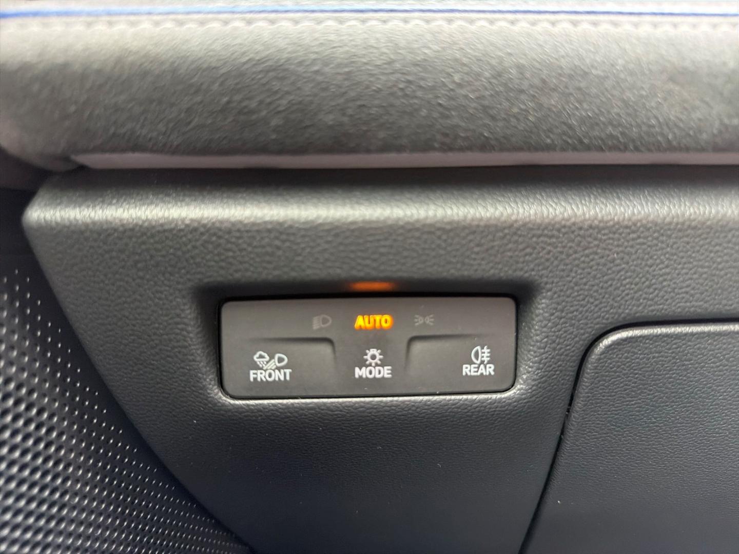 Volkswagen Passat 2.0 TDI DSG R-line Matrix ACC Kam, миниатюра 25