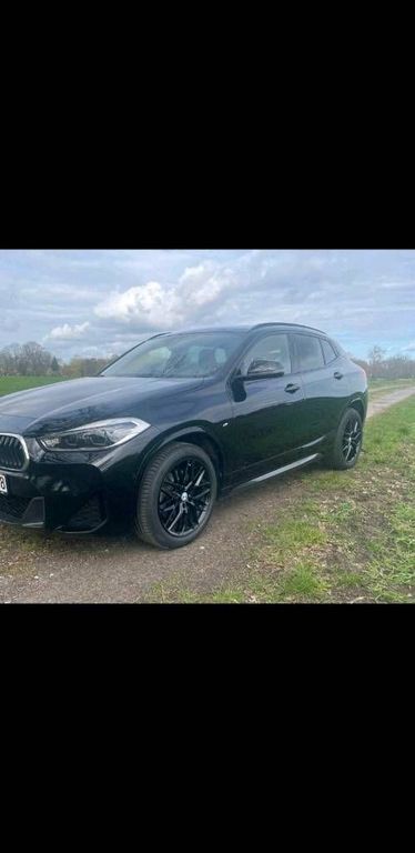 Image of BMW X2