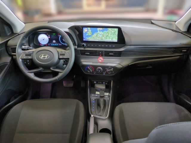 Fahrzeugabbildung Hyundai i20 FL (MY25) 1.0 T-GDI (100 PS) 7-DCT 2WD Trend
