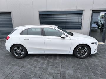 Bild 7 Mercedes-Benz A 180 Progressive LED Kamera Navi SHZ PDC