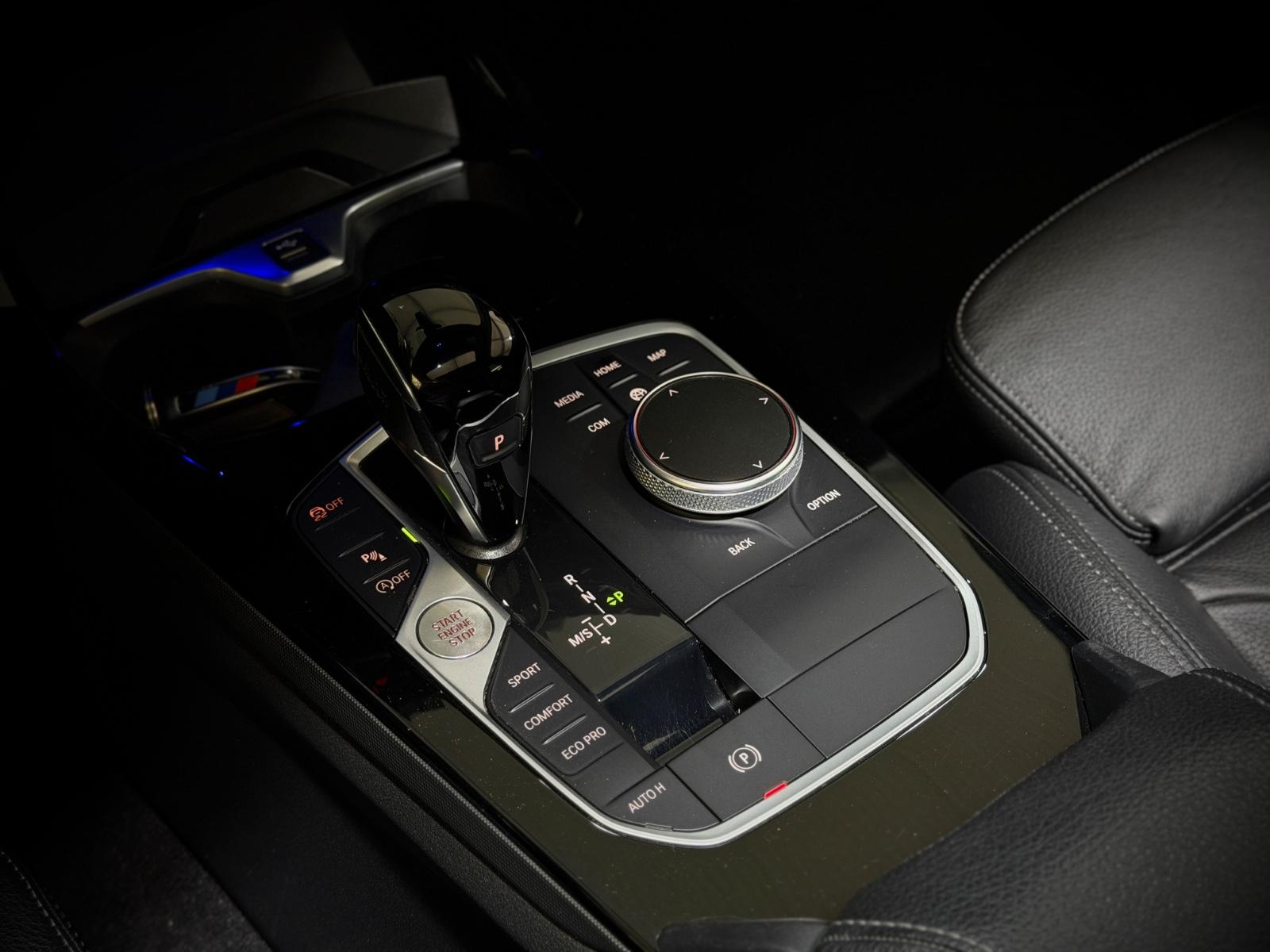 BMW 1 Series d xDrive M-SPORTPAKET AUTOMATIK PANORAMA LED, миниатюра 29