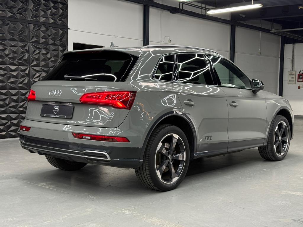 Audi Q5 2.0 TDI quattro S line Black, Foto 4 von 50