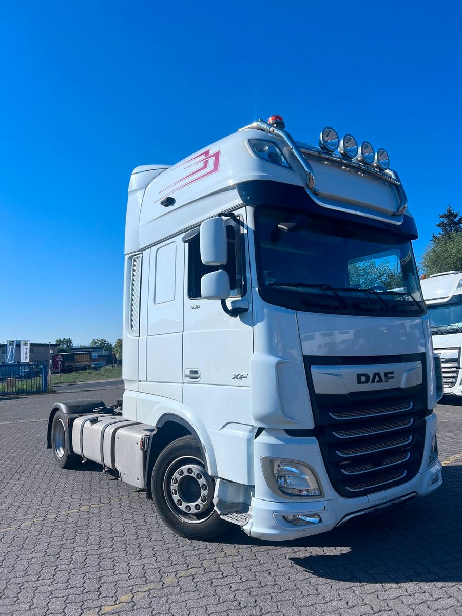 Fahrzeugabbildung DAF XF 530 FT, Low Deck, Bj. 2021, Intarder