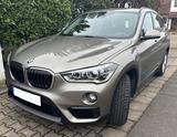 BMW X1 sDrive20i - Umfängliche Ausstatt. Traumwagen - BMW X1: Beige
