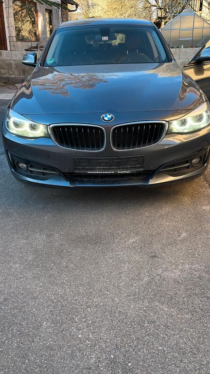 Image of BMW 320 Gran Turismo