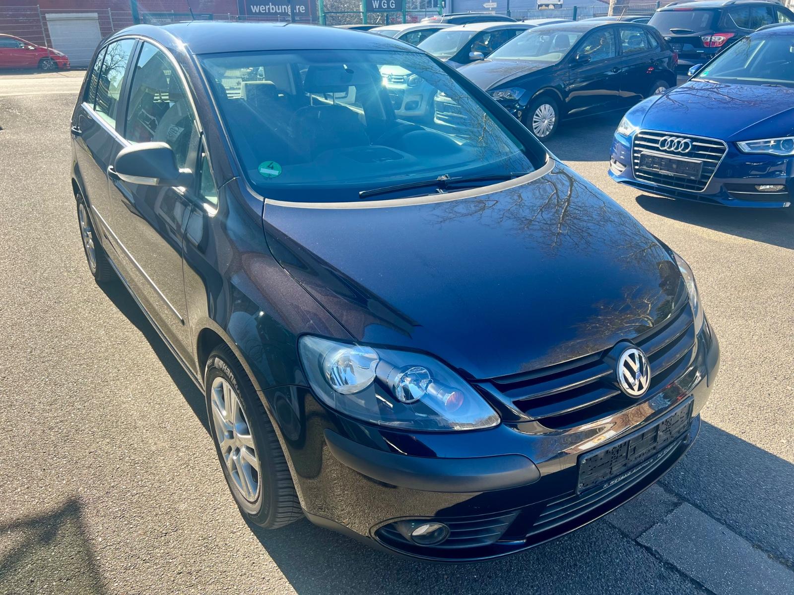 Volkswagen Golf Plus 1.6"1.Hand"Klimaaut."Alufelgen"PDC"SHZ