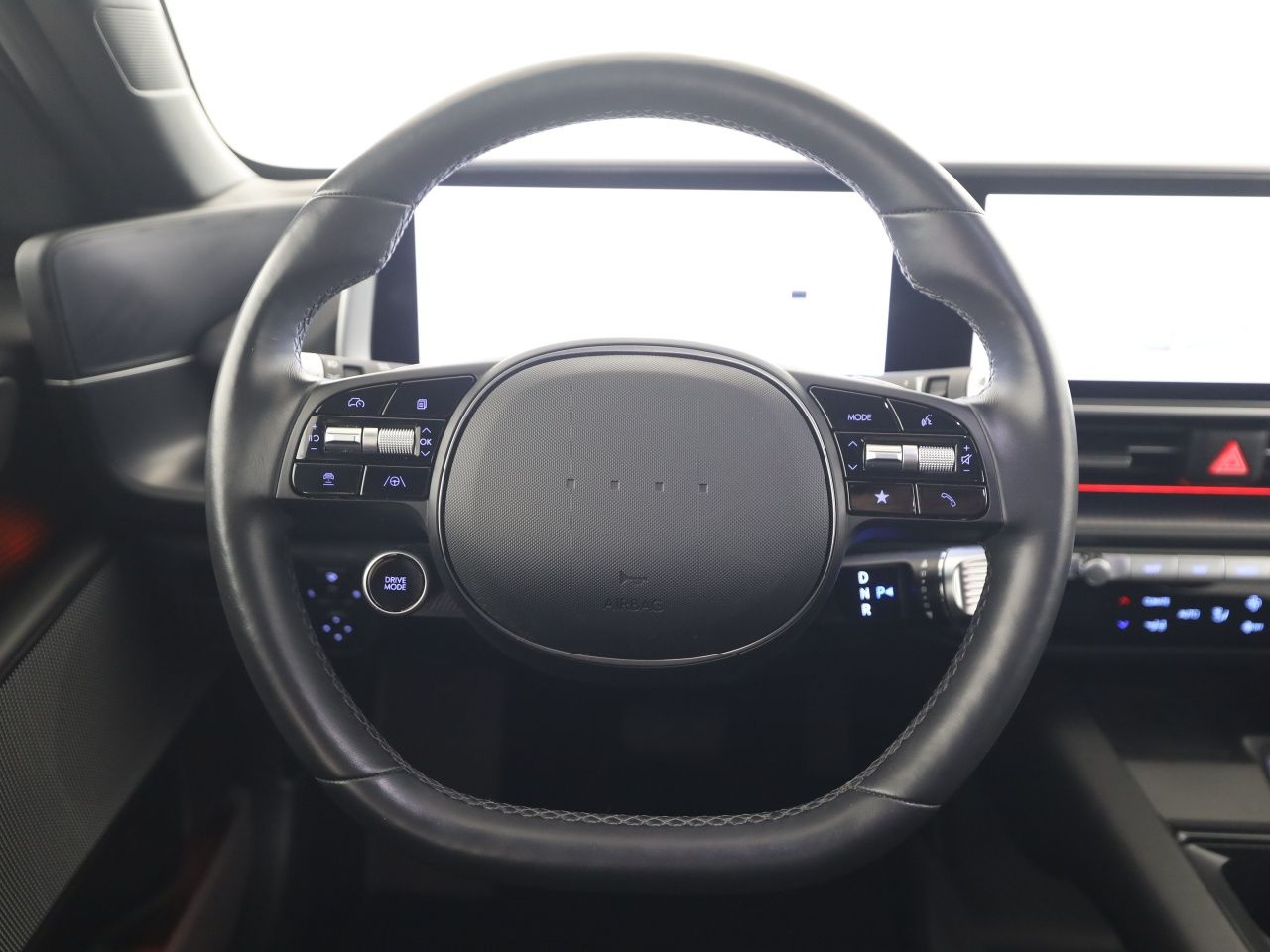 Hyundai IONIQ 6 – Bild 12