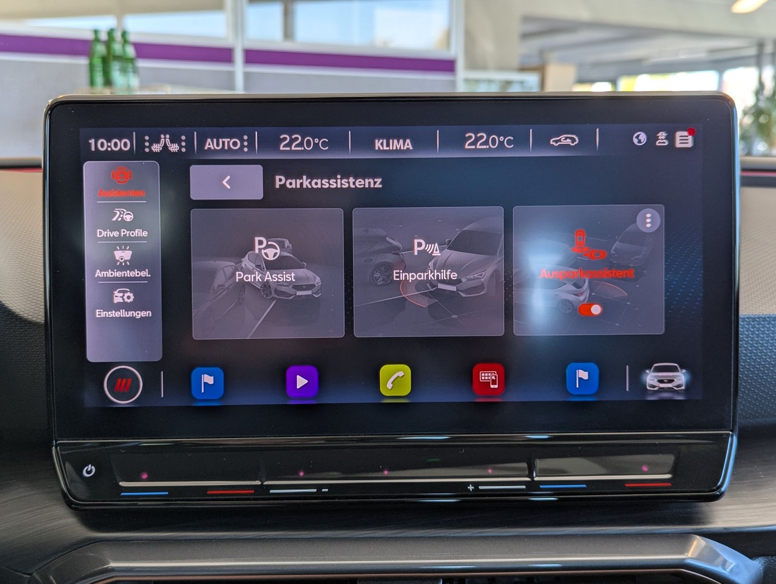 Fahrzeugabbildung CUPRA Leon VZ 2.0 TSI DSG Pano Matrix Beats Memory 19"