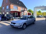 Volkswagen Passat kombi - Volkswagen Passat aus 2000: Kombi