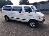 Chrysler Dodge Ram Van B2500 Fensterbus TÜV neu - Chrysler aus 1996