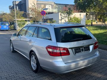 Mercedes E 220 - 9