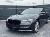 BMW 740d xDrive*STHZ*LASER*SOFT*CAM*SHD*MASSAGE*AHK* - BMW 740 Gebrauchtwagen in Stuttgart