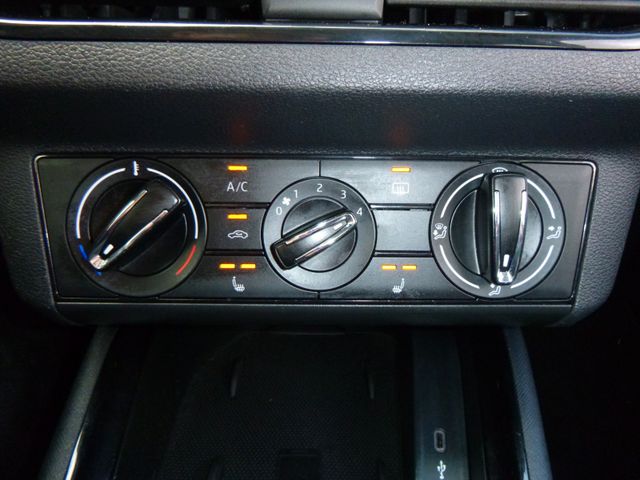 Fahrzeugabbildung Skoda Scala 1,0 TSI Lim >NAVI/PDC/SHZ/SmartLink