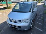 Volkswagen T5 Bus Multivan Atlantis Leder SEHR GEPFLEGT - VW T5 Transporter Gebrauchtwagen