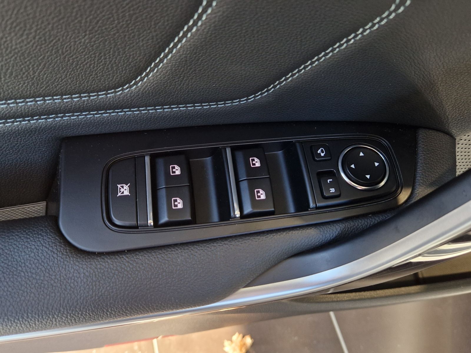 Fahrzeugabbildung Kia Ceed Nightline Edition RFK LED NAV