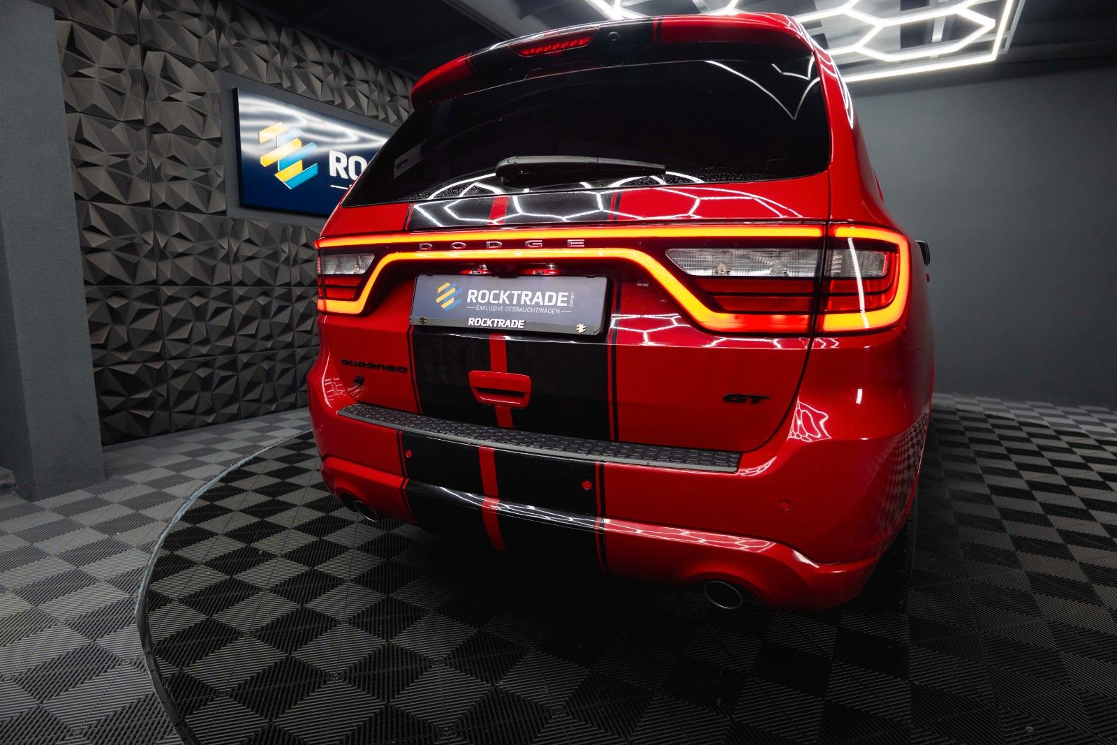 Fahrzeugabbildung Dodge Durango 3.6 V6 R/T 4x4 Night SRT Styling LPG 19%