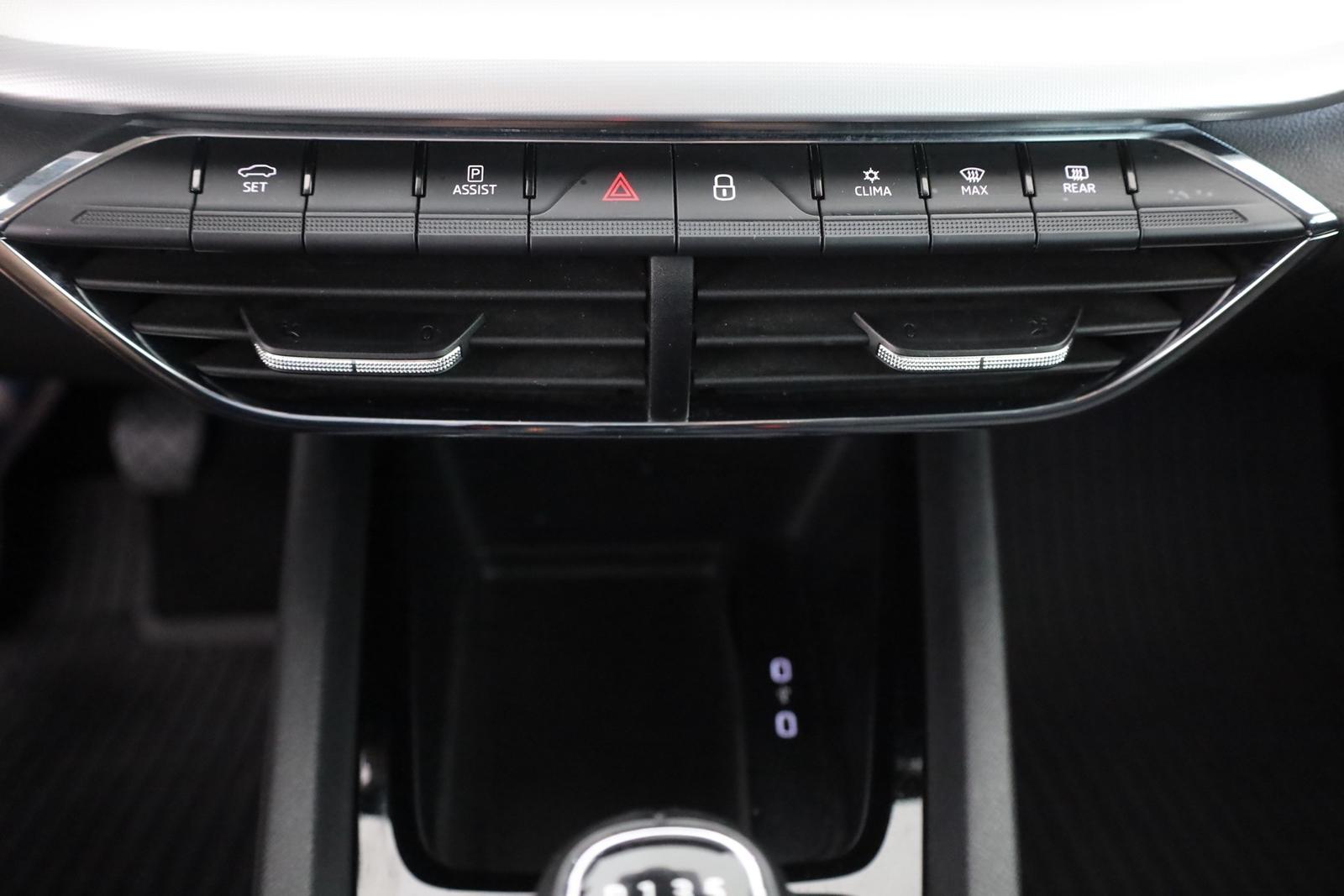 Skoda Octavia Combi 1.5 TSI Style LED Navi ACC Kamera