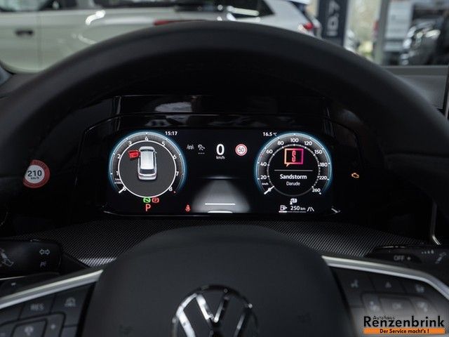 Golf VIII Variant R-Line eTSI DSG Black-Style Pa
