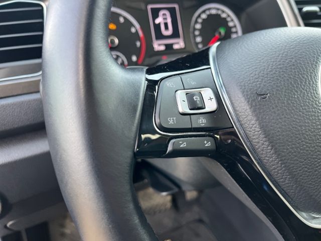 Fahrzeugabbildung Volkswagen T-Roc 1.5 TSI DSG 4MOTION STYLE LED ASSISTENZ-PL