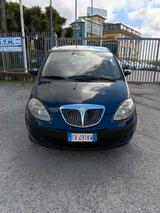 Lancia MUSA 1.3 Multijet 16V Oro - blaue Lancia MUSA