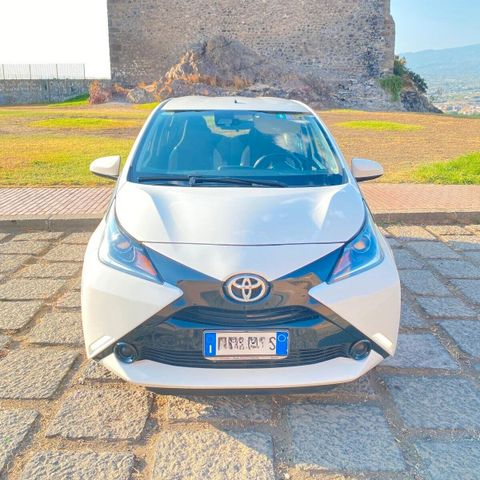 Toyota AYGO 1.0 X-Play