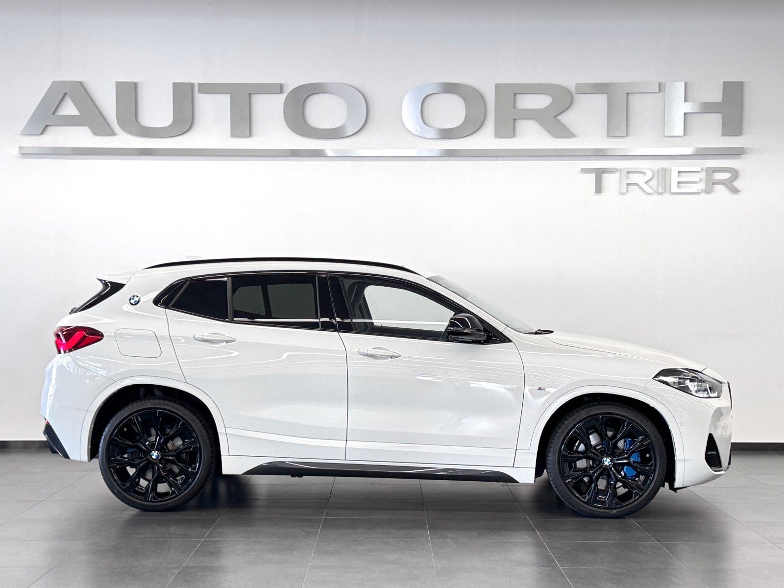 BMW X2 M35i LEDER NAVI HUD ACC PANO RFK E-SITZE 20 foto 7