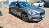 Volvo V40 CC  Black Edition, 2019 - Volvo V40 Cross Country von privat
