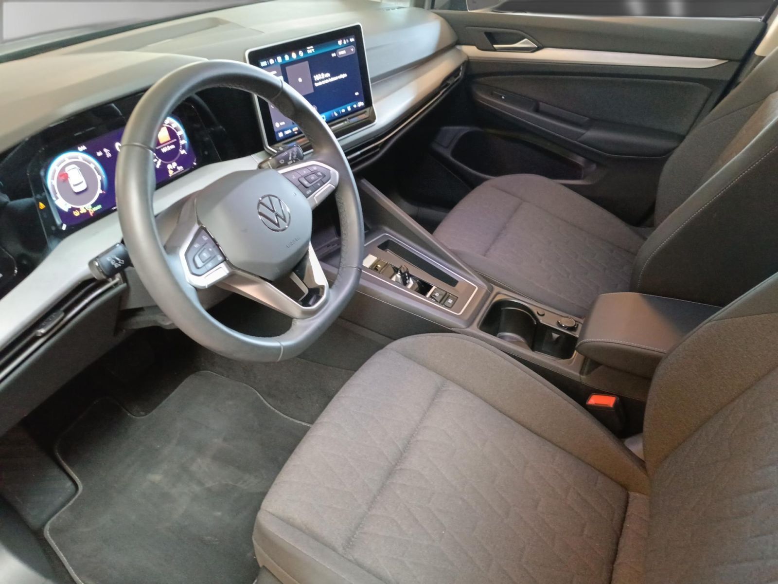 Volkswagen Golf - Bild 9