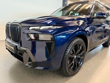 BMW X7 - 11