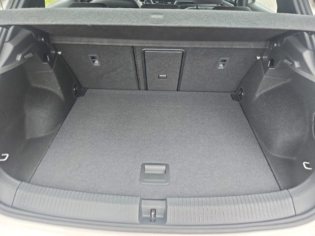 Fahrzeugabbildung Volkswagen T-Roc R-LINE 1,0 TSI LED APP CONNECT SHZ DAB PDC