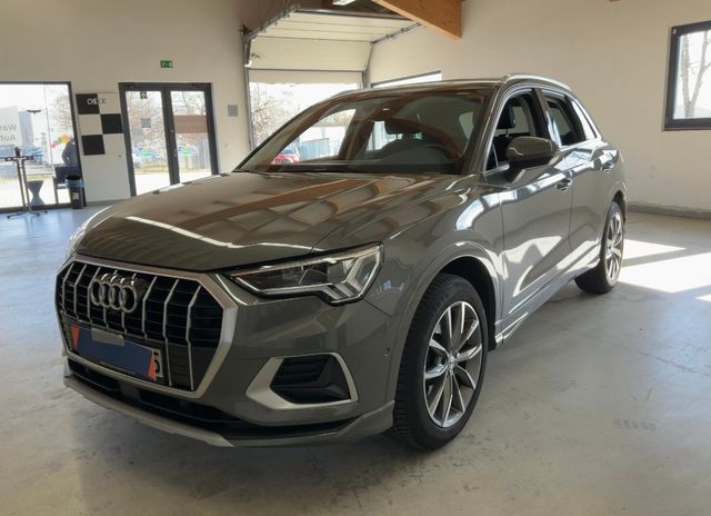 Audi Q3 40 TFSI quattro /AHK/ 1.Hand/ unfallfrei