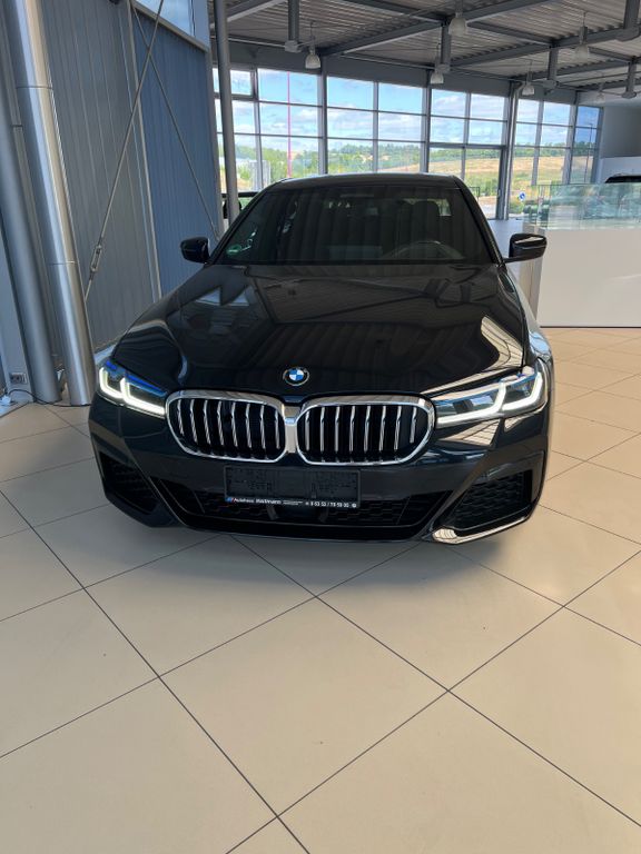 Image of BMW 520