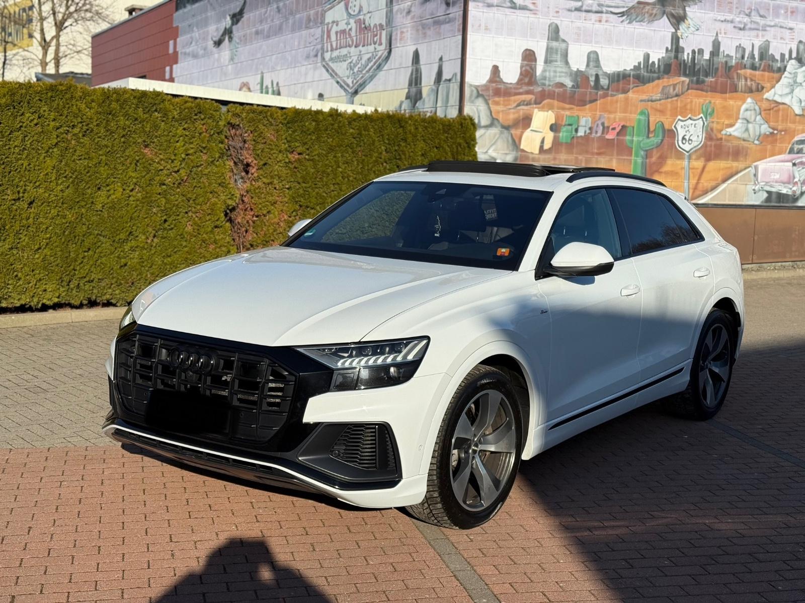 Audi Q8 50 TDI 3xS-Line B&O Pano Matrix 21 Zoll Softc