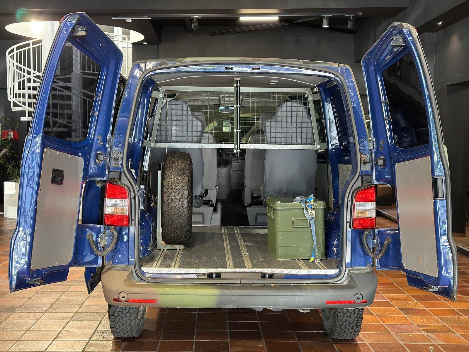 Volkswagen T5 WIDDER 4MOTION ROCKTON SEIKEL BUNDESWEHR OFFR