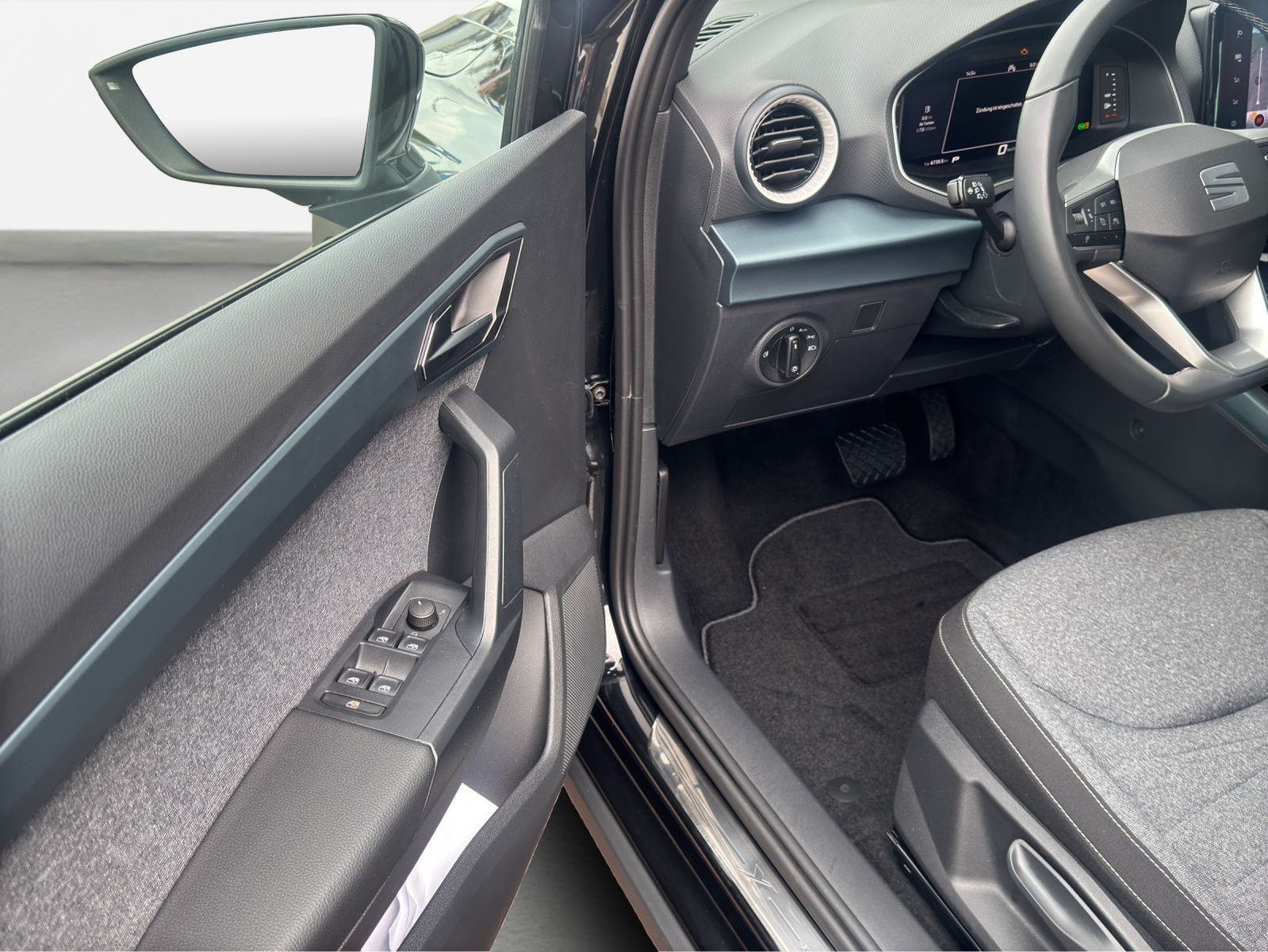 Seat Arona - Bild 13