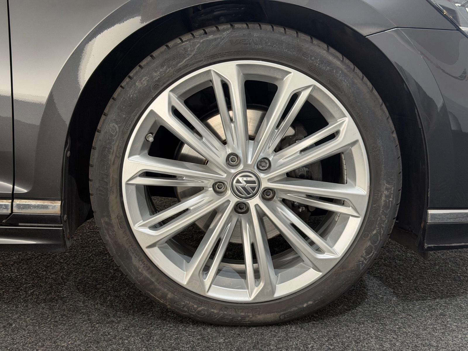 Volkswagen Passat 2.0 TDI*R LINE*LED-R.KAM-PANO-ACC, миниатюра 16