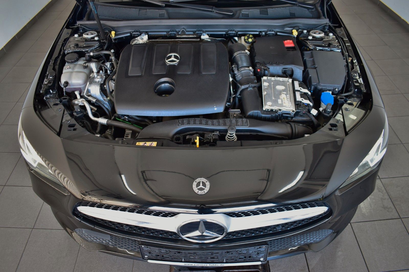Fahrzeugabbildung Mercedes-Benz CLA 180d DCT Navi,LED,SH,PDC,Kamera,Park Paket