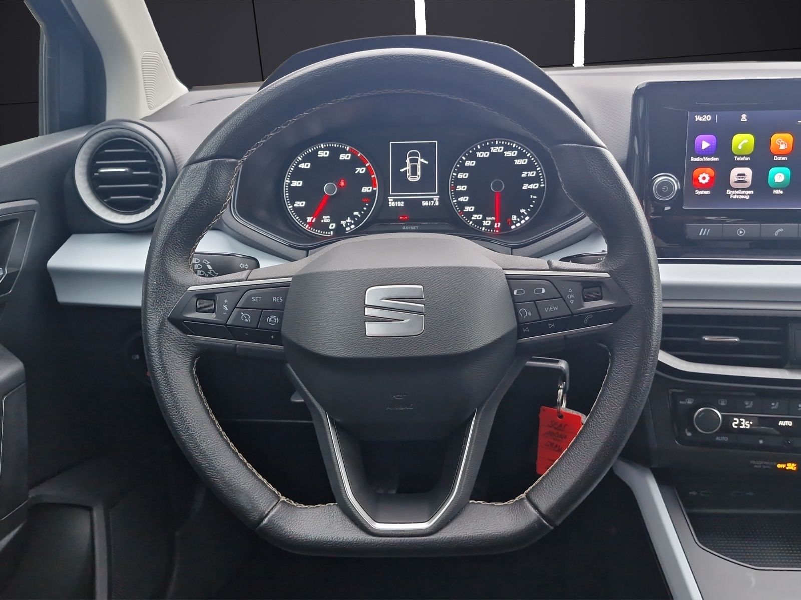 Fahrzeugabbildung SEAT Arona Style LED ACC Climatronic SH