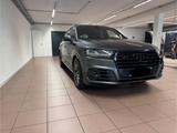 Audi SQ7 4.0 TDI quattro tiptronic - - graue Audi SQ7