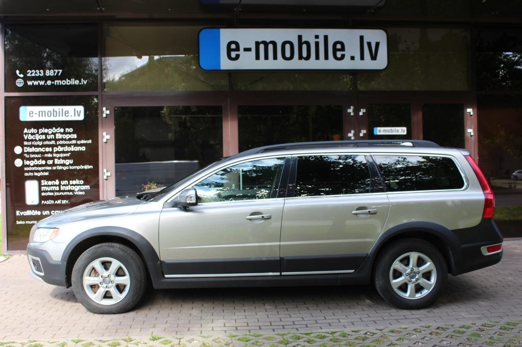 Volvo XC70