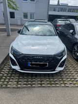 Audi RS3 2.5 TFSI S tronic quattro Sportback - - Audi RS3 mit Benzin-Antrieb: Kombi, 2.5