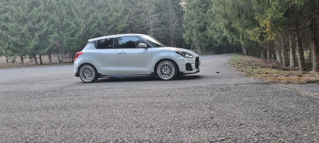 Image of Suzuki Swift