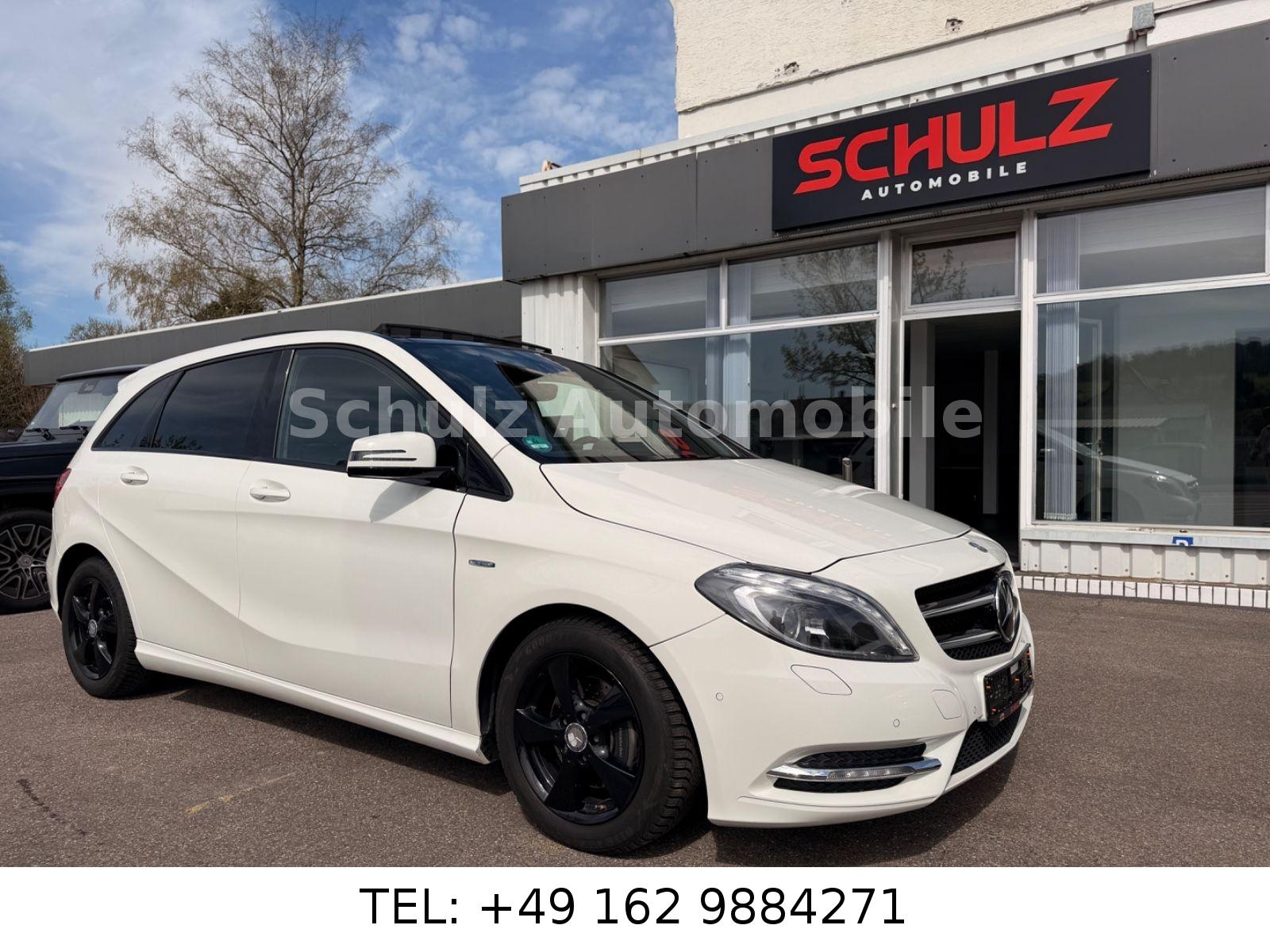 Mercedes-Benz B200 *AHK/PANO/ACC/XENON/KAMERA/TOTW/H&K