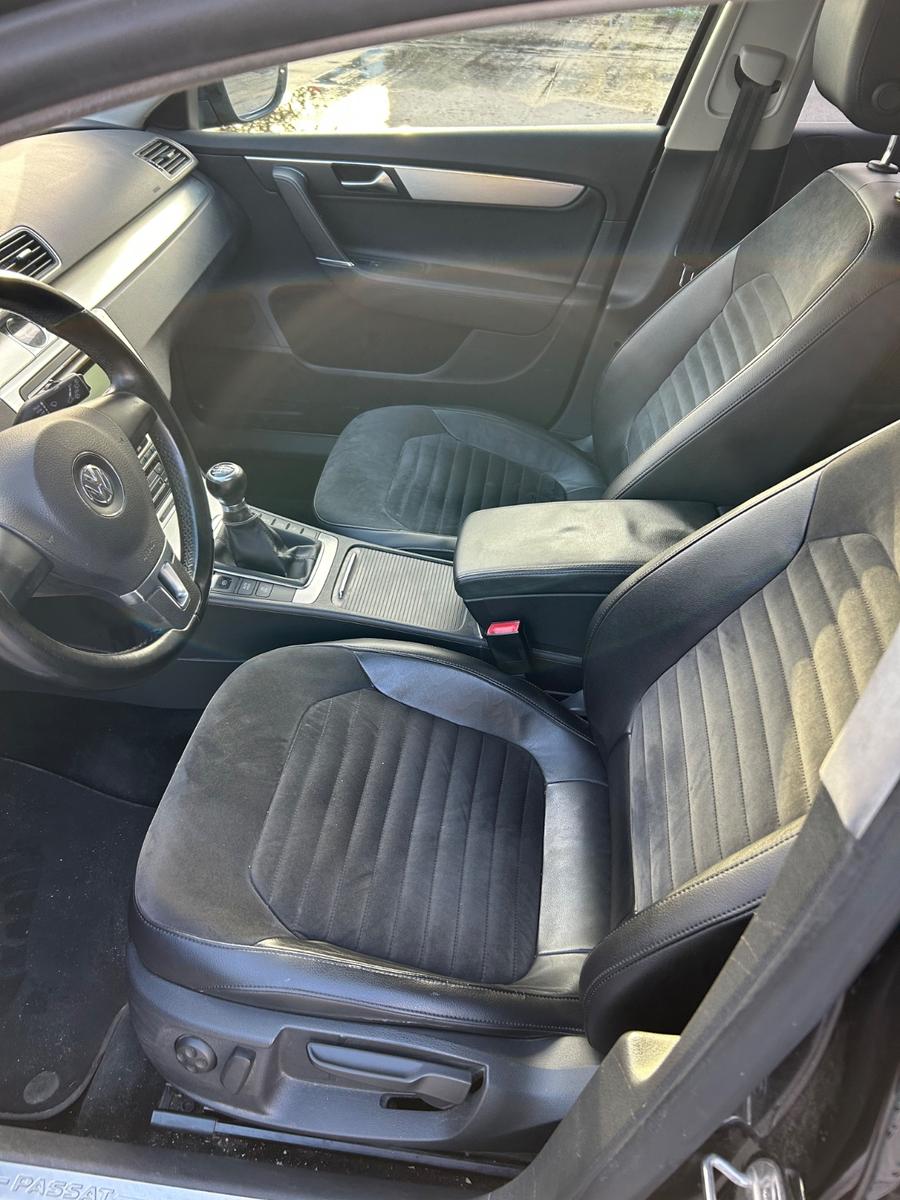 Volkswagen Passat 2011 — photo 6