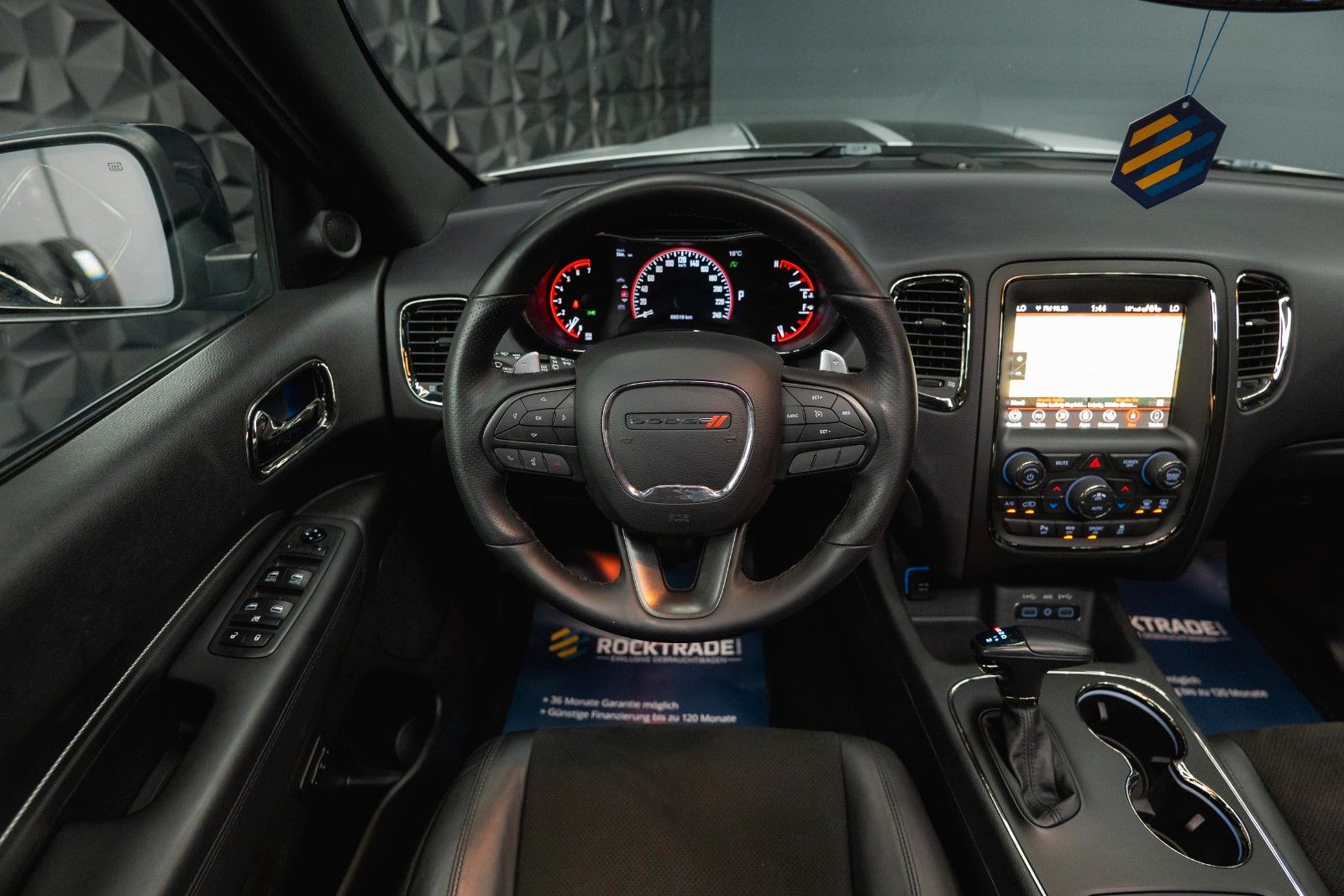 Fahrzeugabbildung Dodge Durango 5.7 V8 R/T 4x4 Night-Paket *7 Sitze*19%*