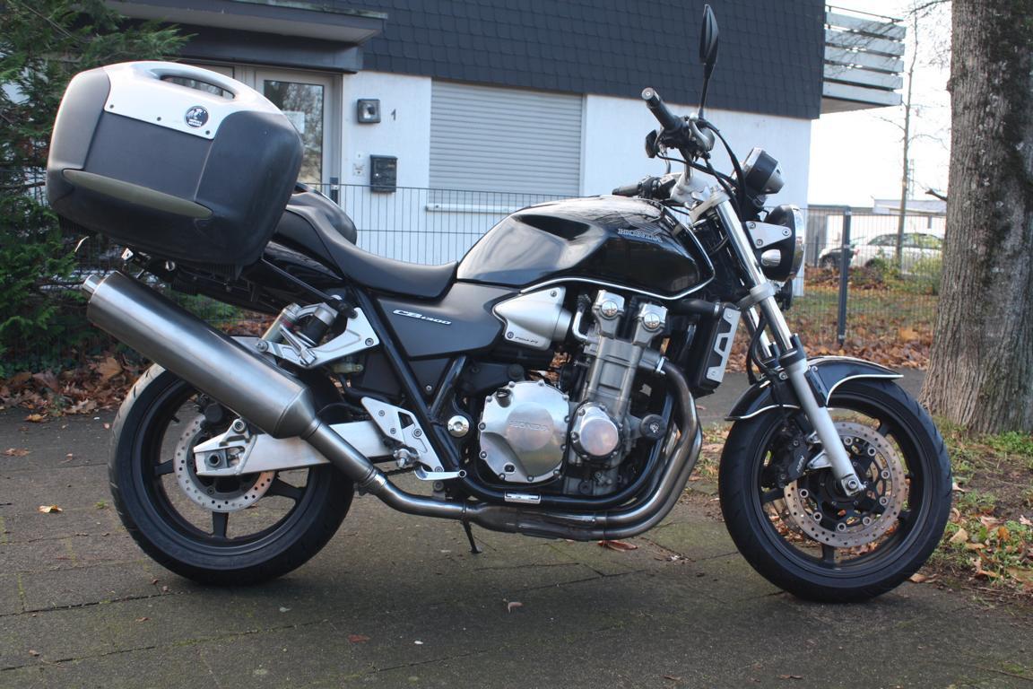 Honda CB 1300 Koffer Reifen neu