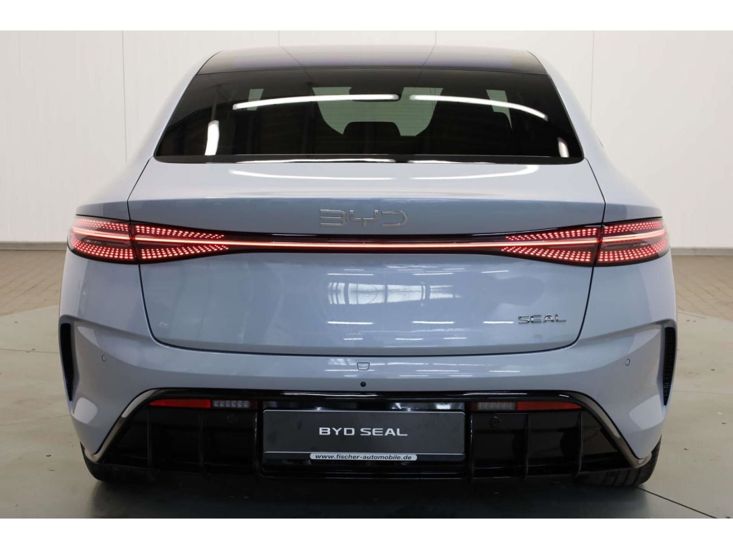 BYD SEAL
