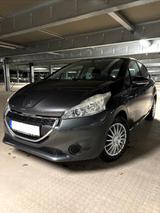 Peugeot 208 1.2 Active 82 VTi Active - gebrauchte Peugeot 208 aus dem Jahr 2015