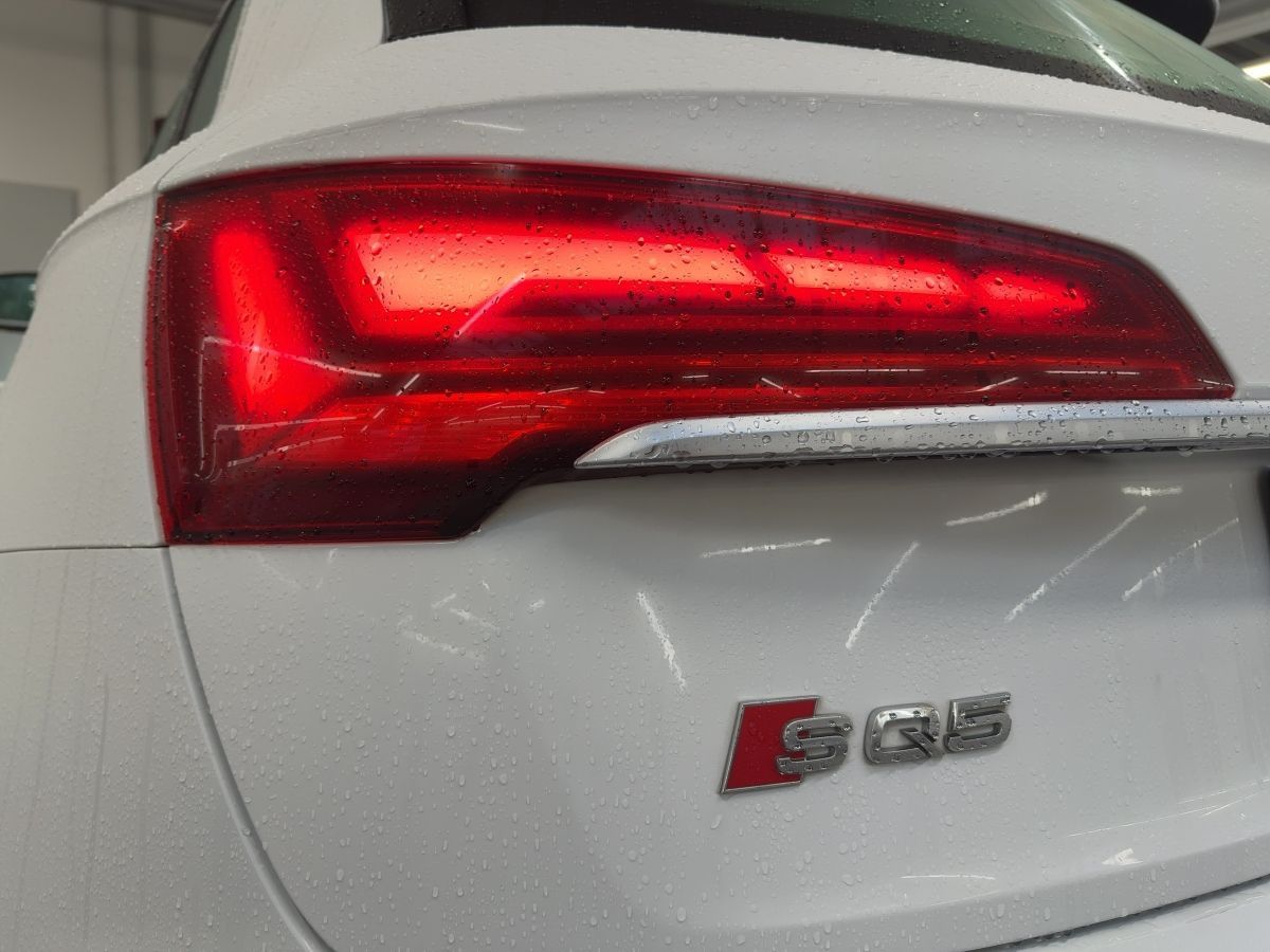 Audi SQ5 - Bild 17