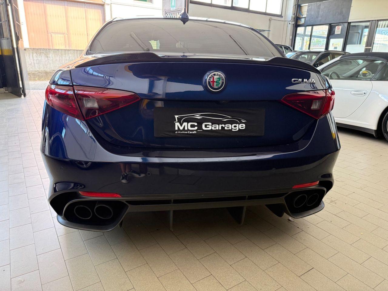 Alfa Romeo Guilia 2.9 V6 Bi-Turbo Quadrofoglio 510ch - Pack Carbone - Harman Kardon - Camera - Non fumeur